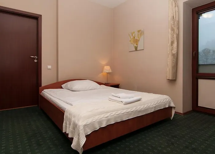 Pory Roku Bed & Breakfast 3*